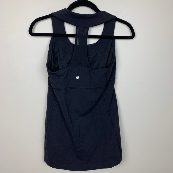 Lululemon Scoop Neck Tank Top Black Mesh Detail Luon Fabric Built-in Bra 8 - Picture 1 of 5